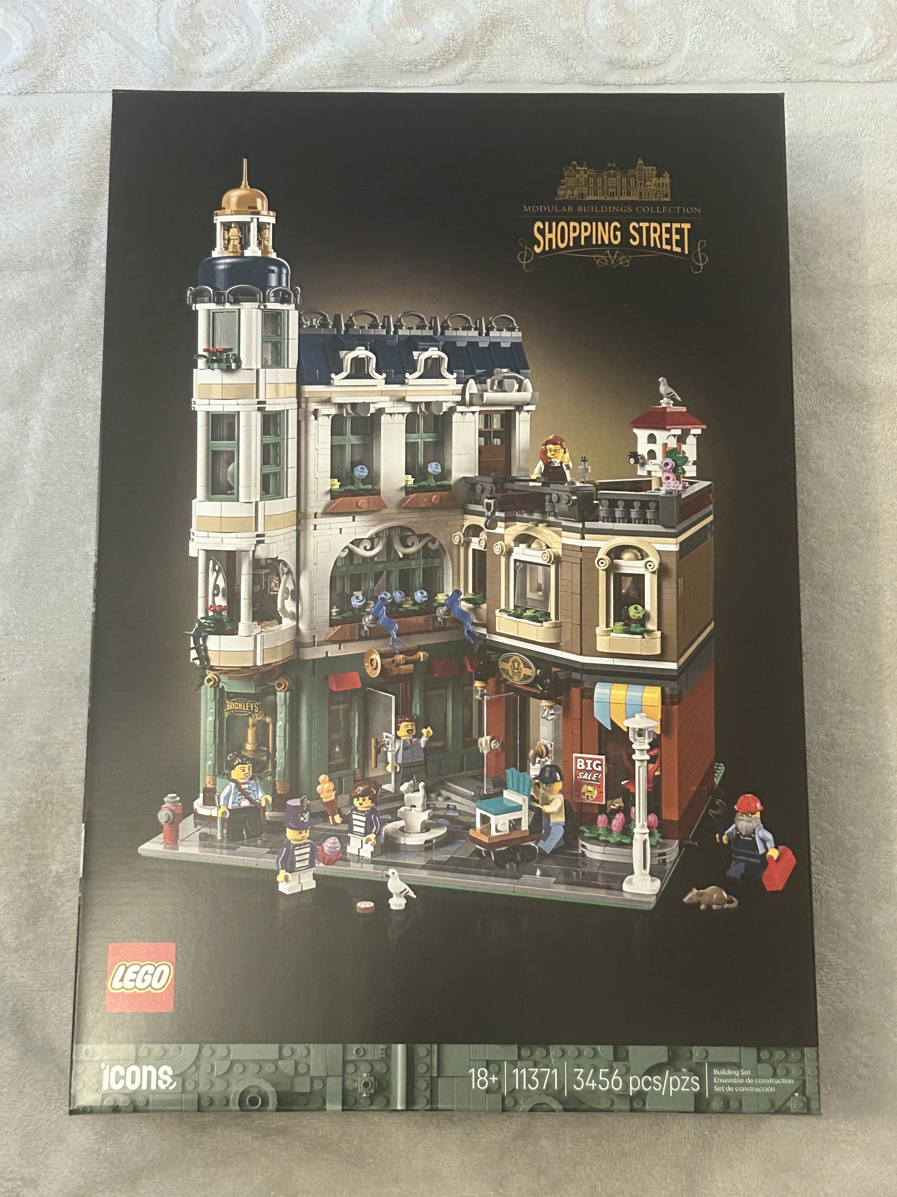 Photo 1 of Shopping Street