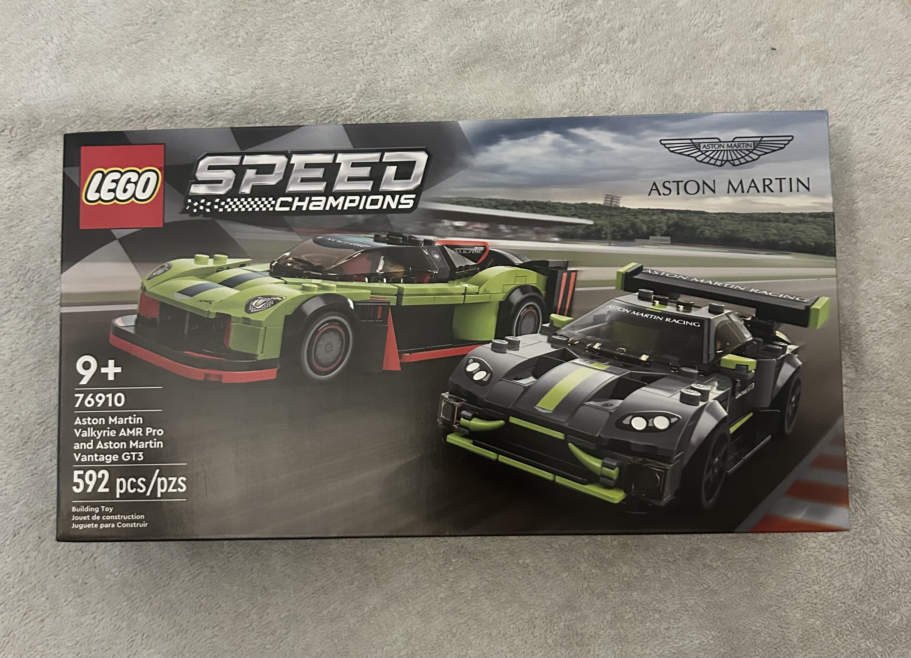 Photo 7 of Aston Martin Valkyrie AMR Pro and Aston Martin Vantage GT3