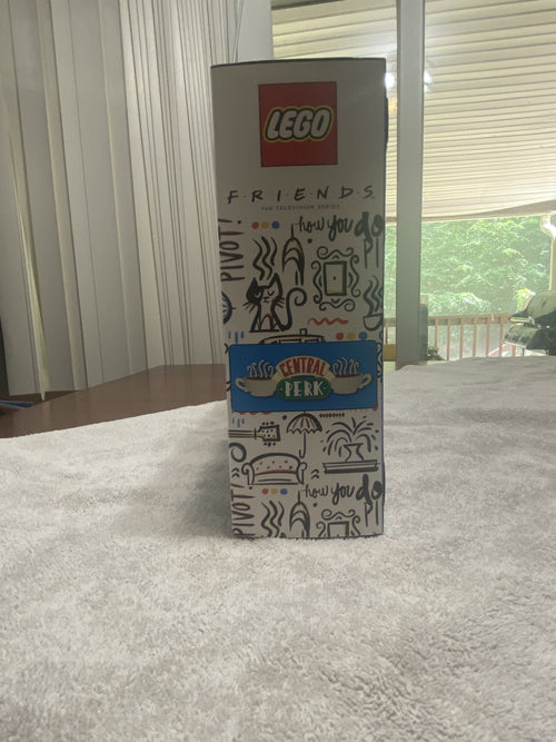 Photo 2 of F·R·I·E·N·D·S Central Perk