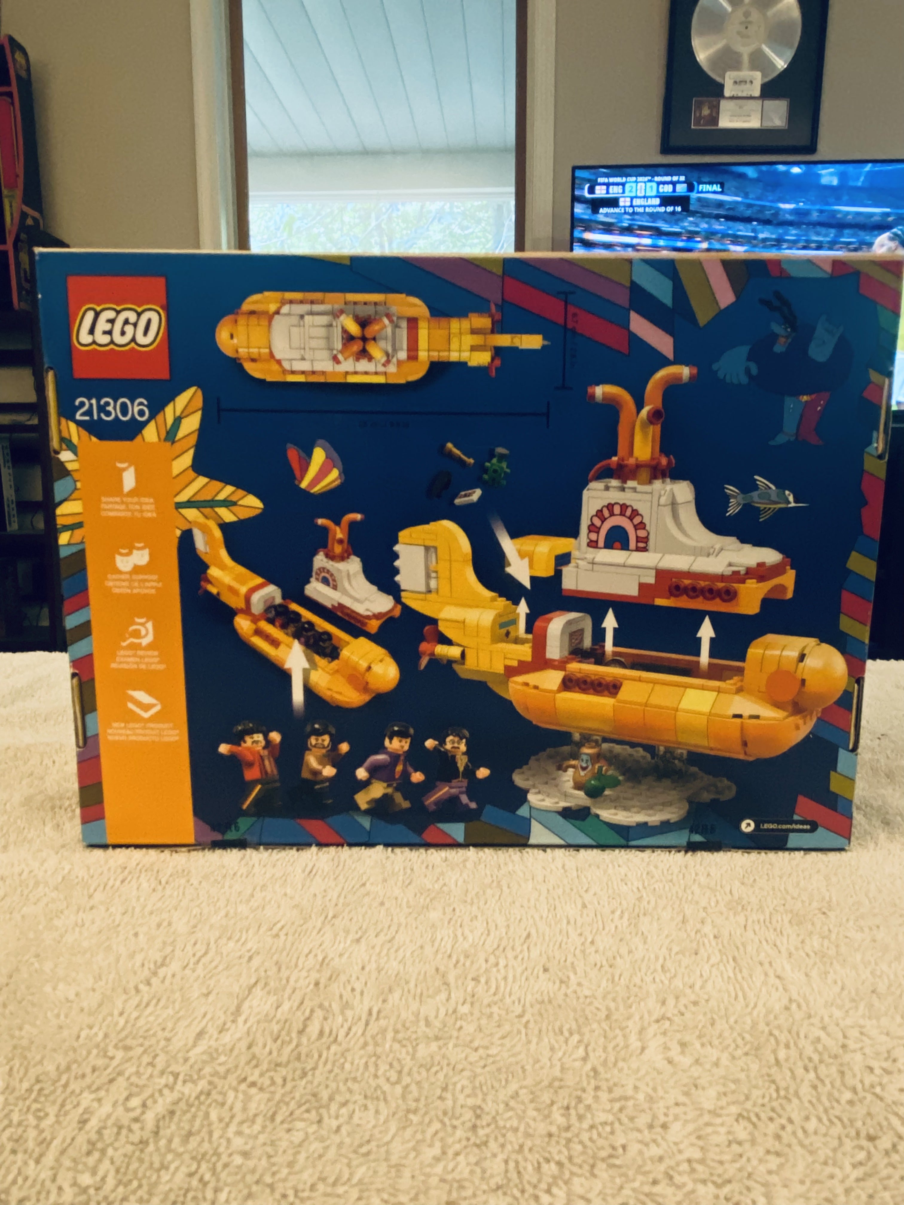 Photo 2 of Yellow Submarine