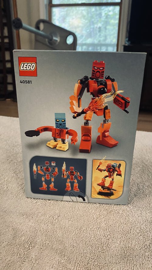 Photo 2 of BIONICLE Tahu and Takua